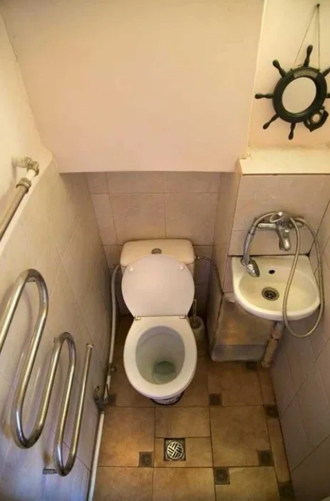 продажа двухкомнатной квартиры номер A-173817 в Приморском районе, фото номер 9